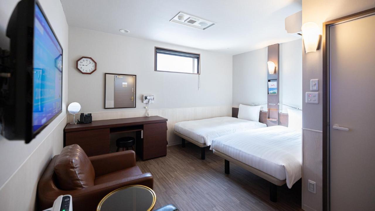 Toyoko Inn Hokkaido Sapporo Susukino Junction Exterior foto